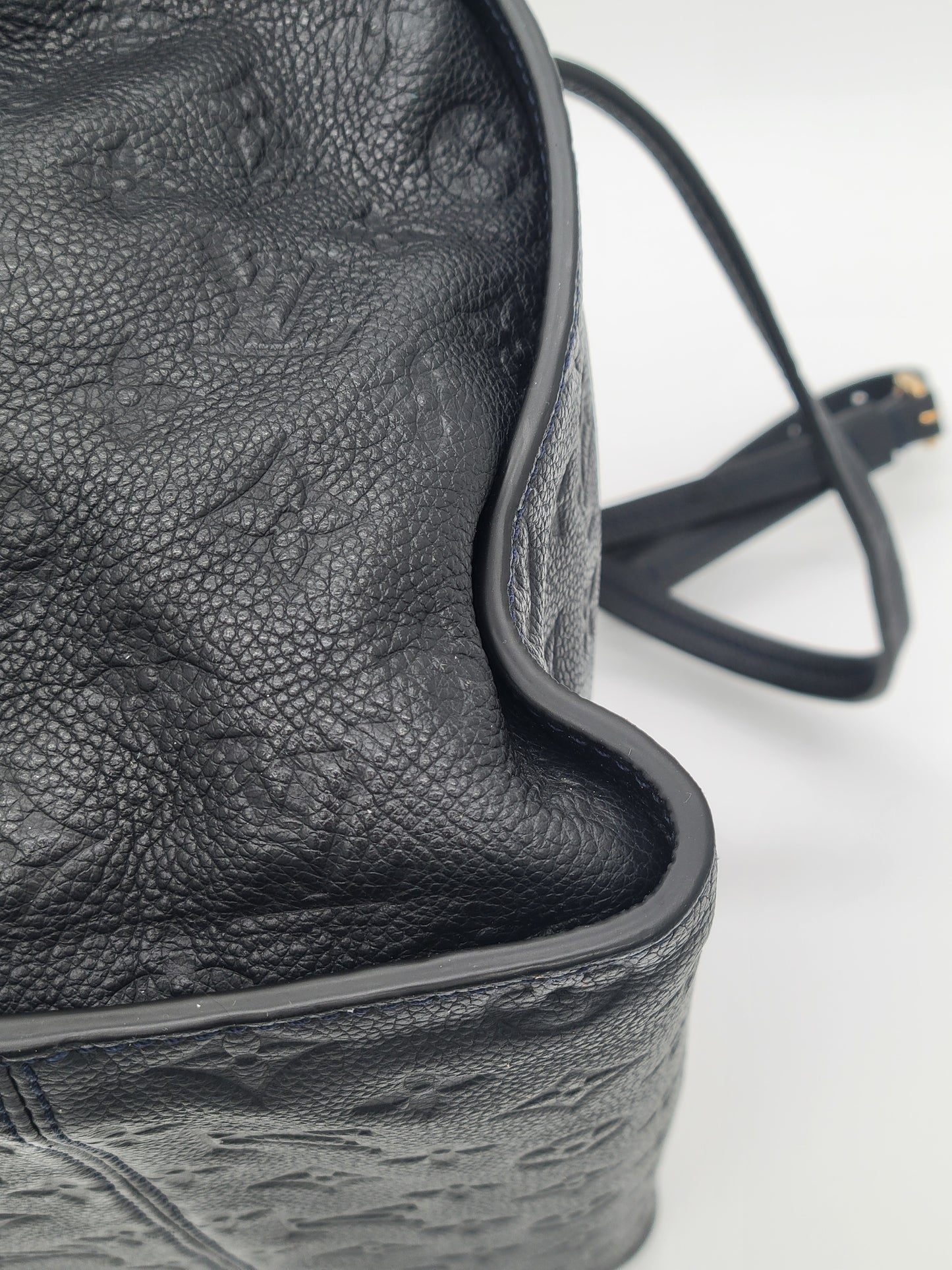 Louis Vuitton Lumineuse PM — Noir Empreinte