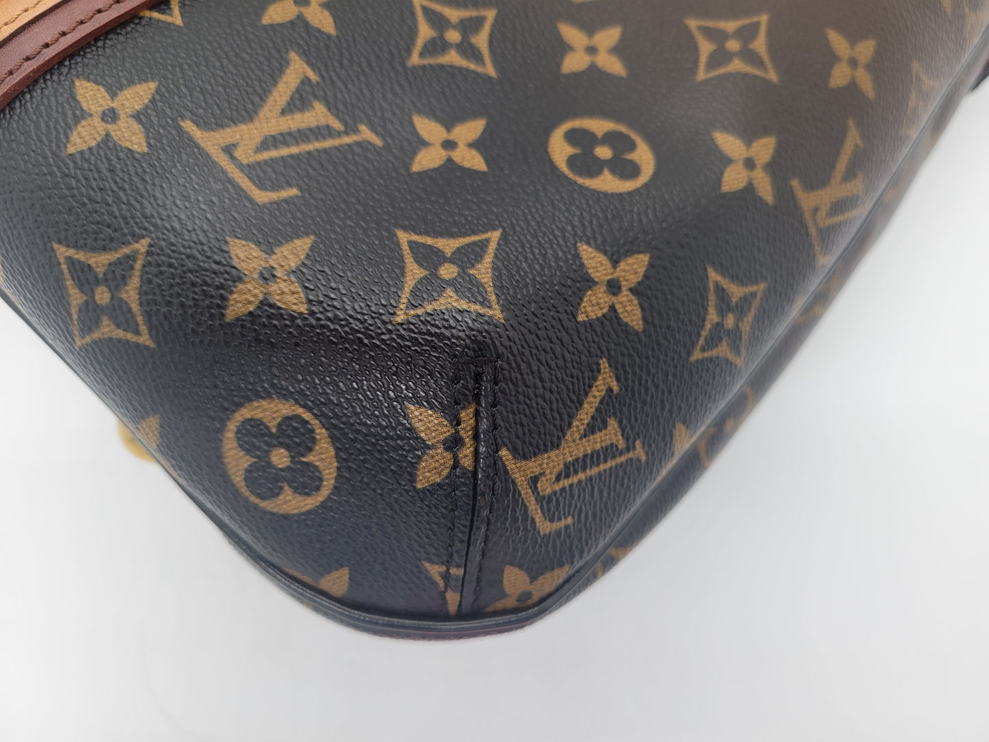 Almost Vintage 2007 Louis Vuitton Limited Edition Monogram Mirage Musette Bag by Marc Jacobs
