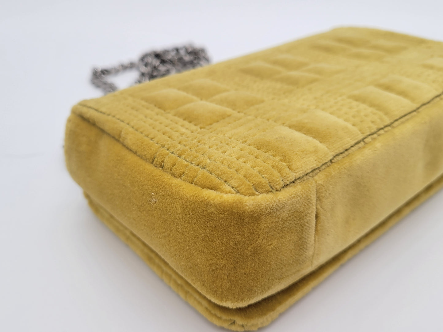 Burberry Mini TB Lola Flap Chain Bag