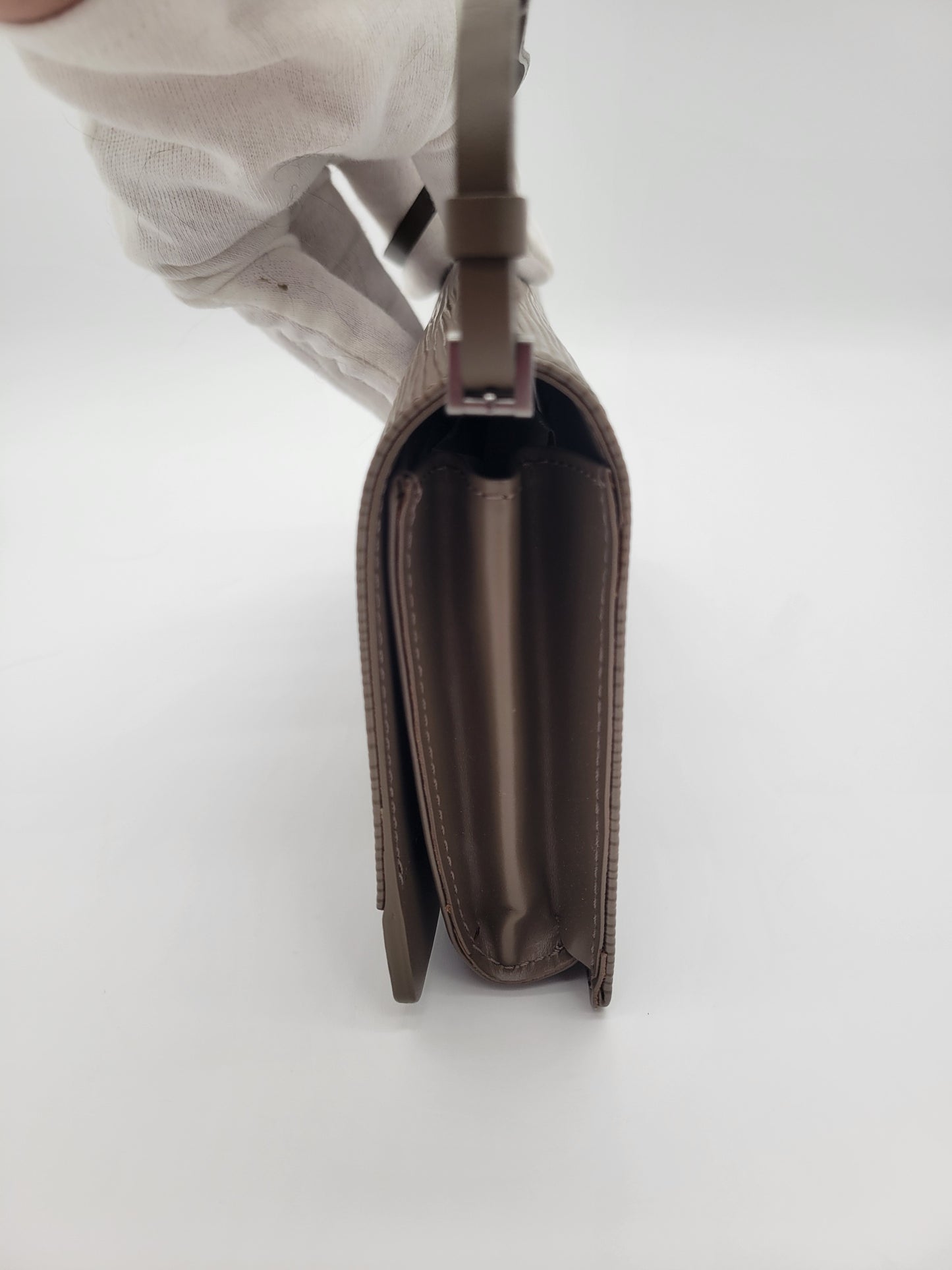 Louis Vuitton Epi Honfleur Clutch · Galet · Discontinued Style