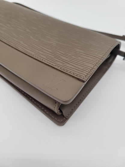 Louis Vuitton Epi Honfleur Clutch · Galet · Discontinued Style