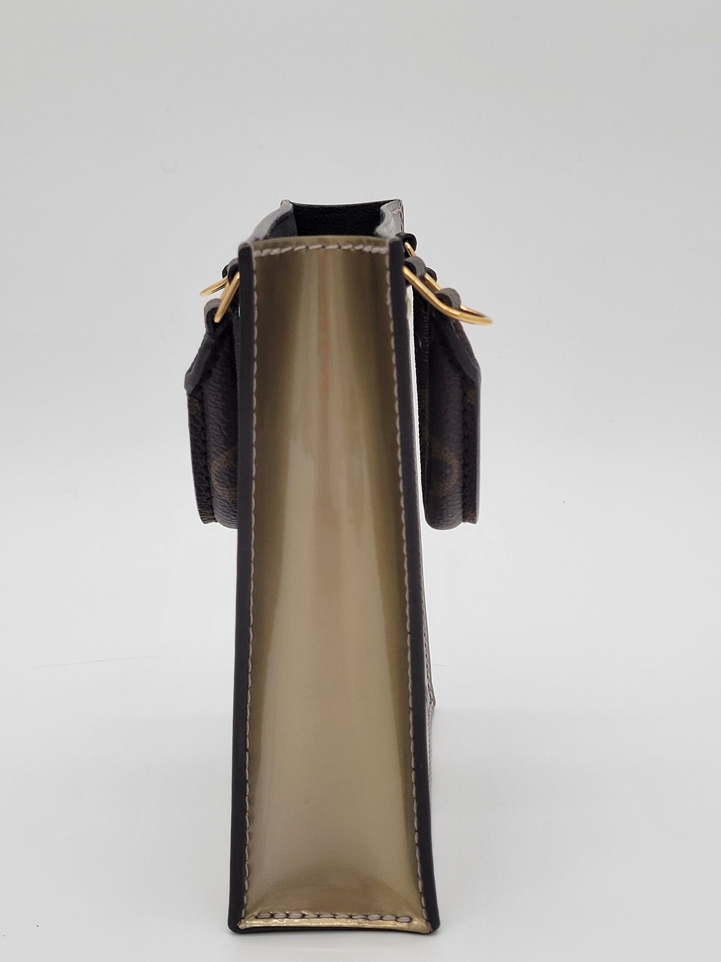 Louis Vuitton Petit Sac Plat — Monogram Vernis | Metallic | GHW