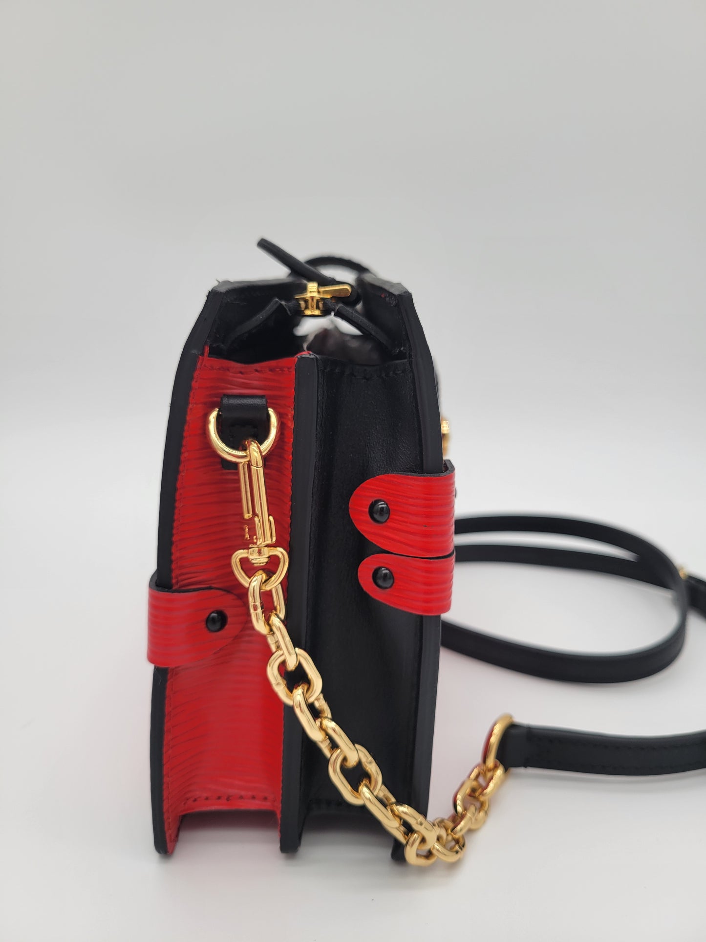 Louis Vuitton Petite Malle — Epi Leather | Rouge/Noir | GHW