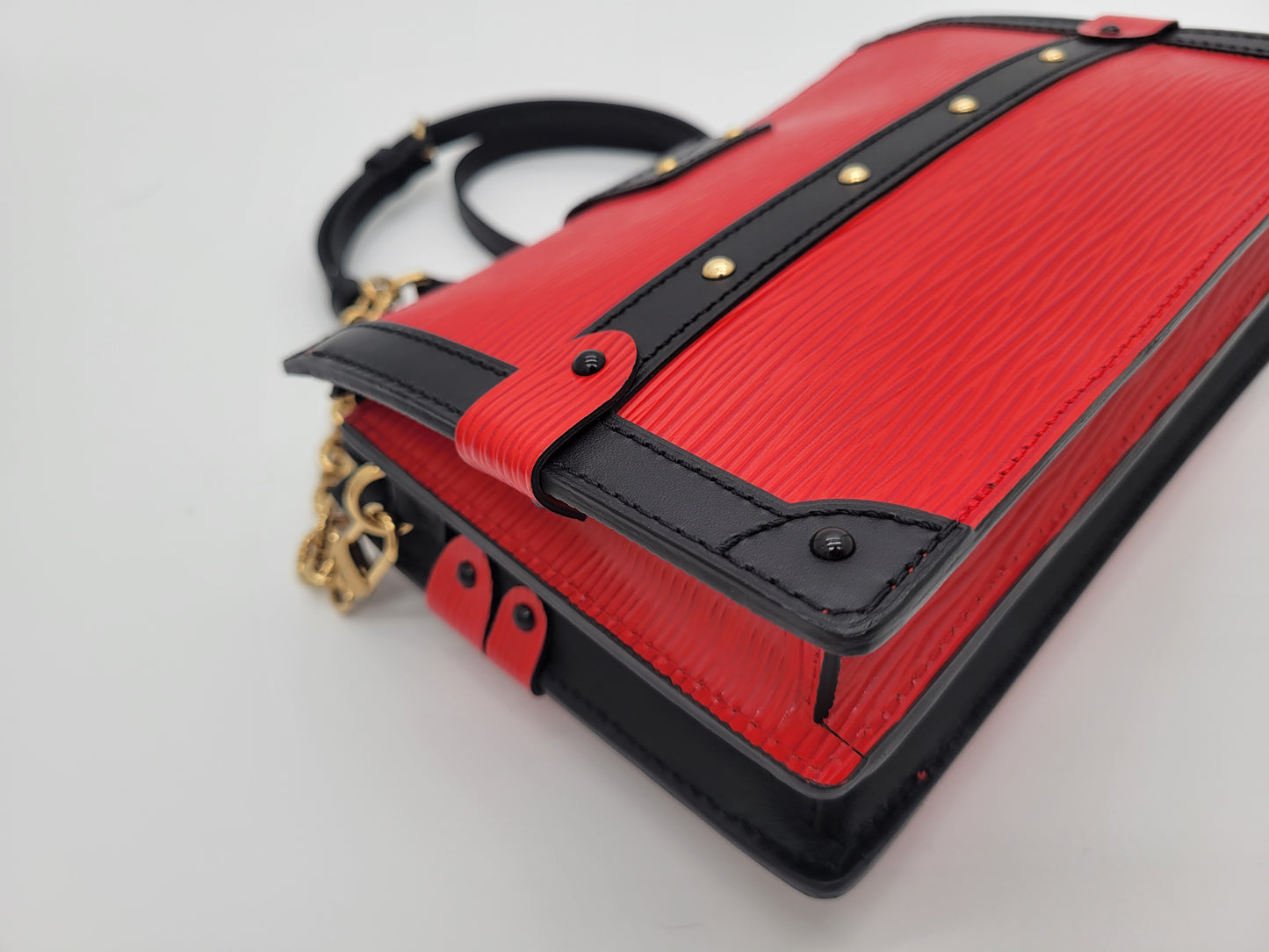Louis Vuitton Petite Malle — Epi Leather | Rouge/Noir | GHW