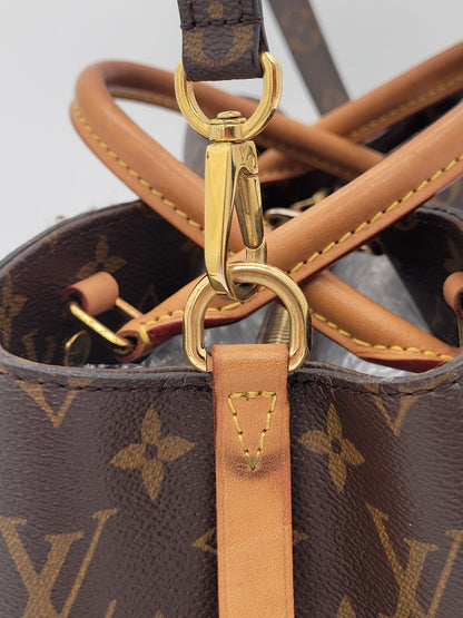 Louis Vuitton Montaigne MM — Monogram Canvas