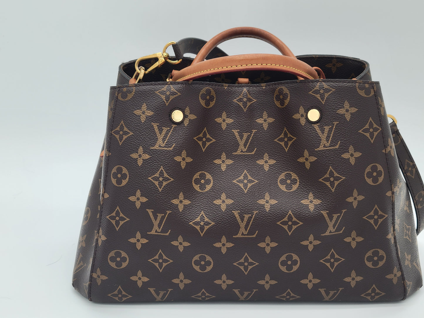 Louis Vuitton Montaigne MM — Monogram Canvas