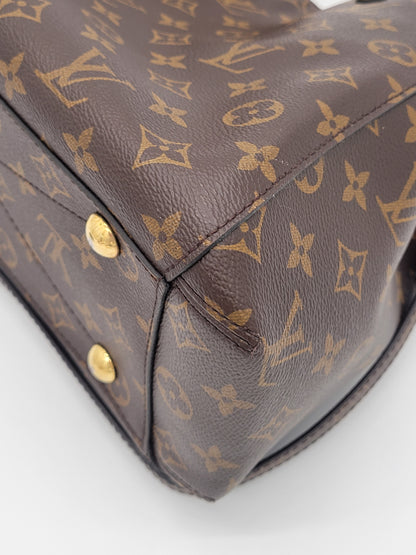 Louis Vuitton Montaigne MM — Monogram Canvas