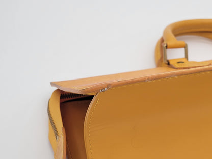 Louis Vuitton Sac Triangle — Epi Leather | Cannelle | GHW | Vintage