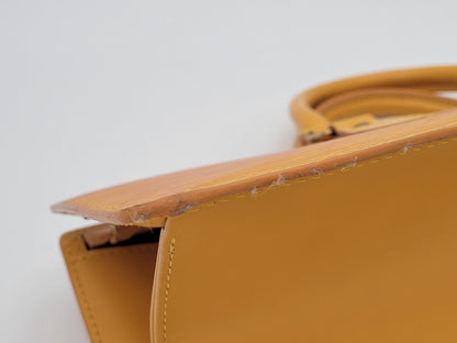 Louis Vuitton Sac Triangle — Epi Leather | Cannelle | GHW | Vintage