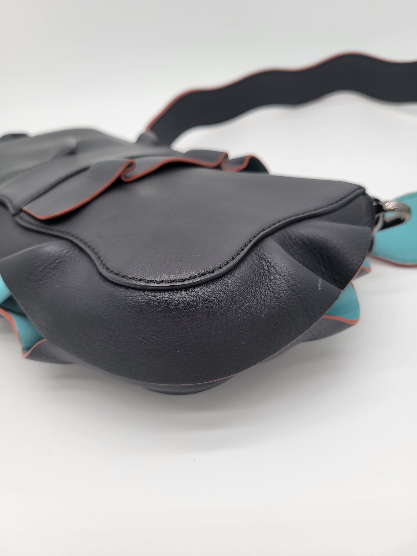 Fendi Mamma Wave Baquette