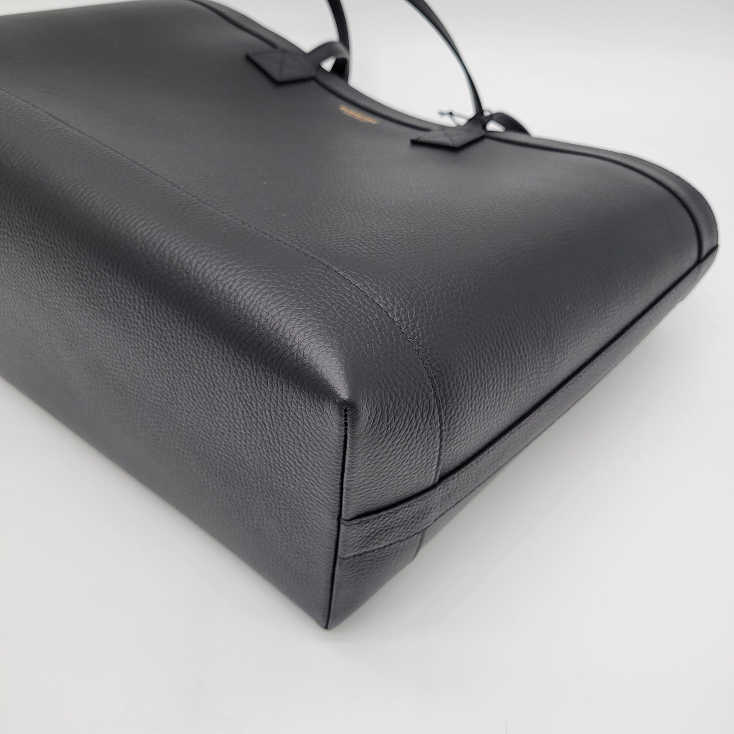 Burberry Medium Grainy Leather Tote Black-NWT