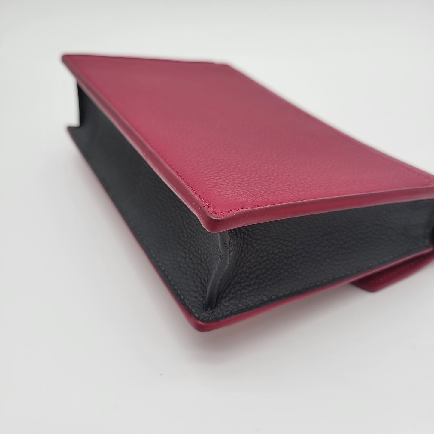 Louis Vuitton Bicolor Leather MyLockMe Chain Pochette