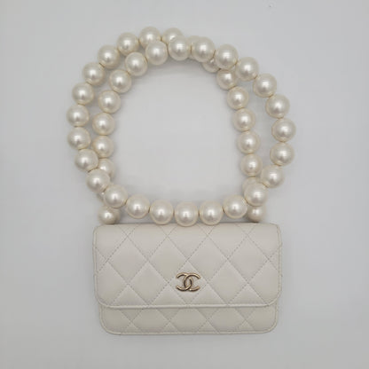 Calfskin Quilted Mini Maxi Pearls Wallet On Chain WOC White