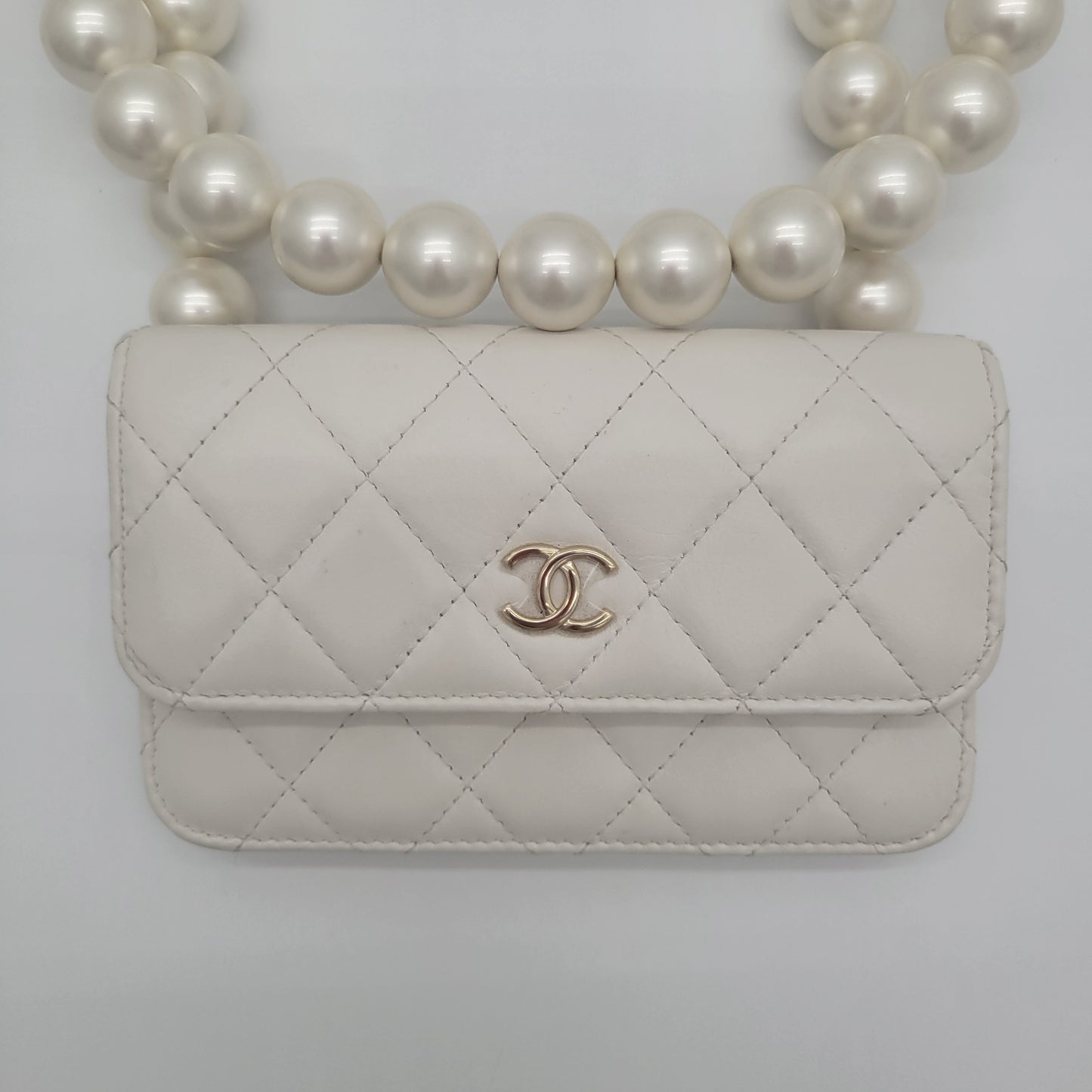 Calfskin Quilted Mini Maxi Pearls Wallet On Chain WOC White
