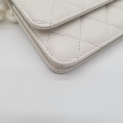 Calfskin Quilted Mini Maxi Pearls Wallet On Chain WOC White