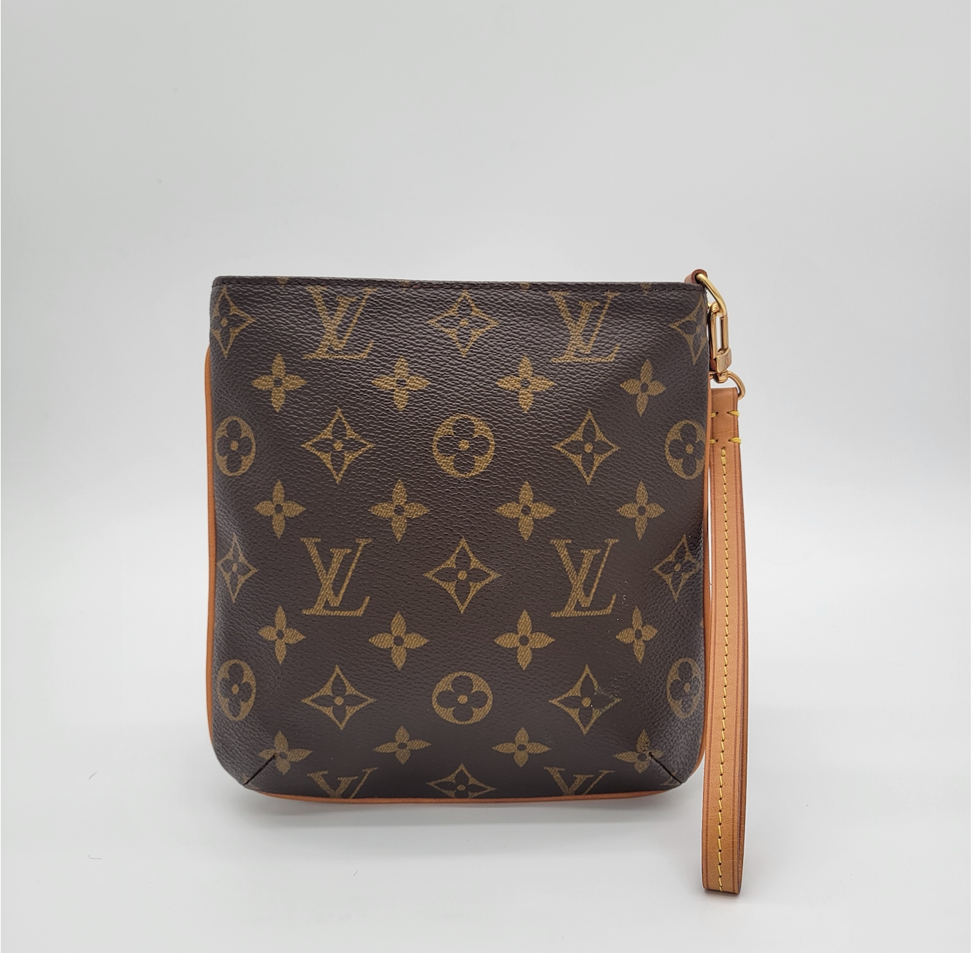 VINTAGE Louis Vuitton Monogram Partition Wristlet (c. 2000–2008)
